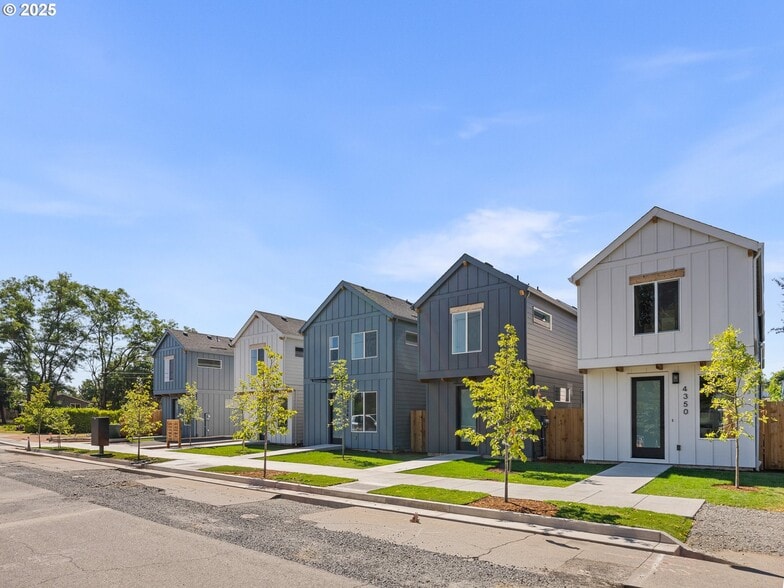 4328 Going st, Portland, OR for sale - Building Photo - Image 2 of 16