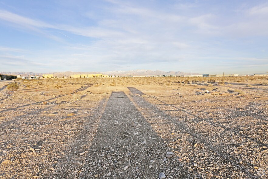 6900 S Jones Blvd, Las Vegas, NV for sale - Primary Photo - Image 1 of 1