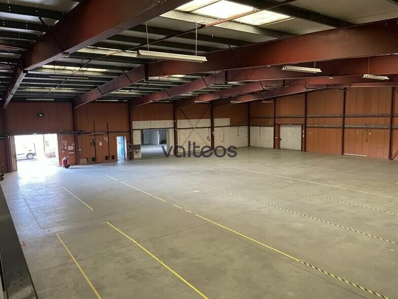 Office in Beauzelle for lease - Interior Photo - Image 2 of 6