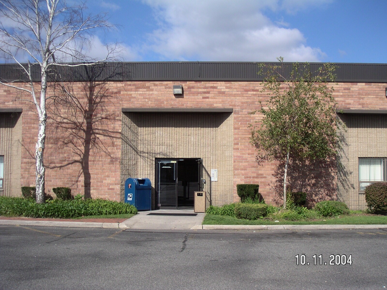 1650 Sycamore Ave, Bohemia, NY 11716 Sycamore Plaza Office Building