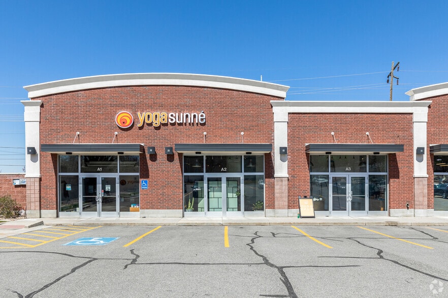 2242 E Fort Union Blvd, Salt Lake City, UT for lease - Building Photo - Image 2 of 5