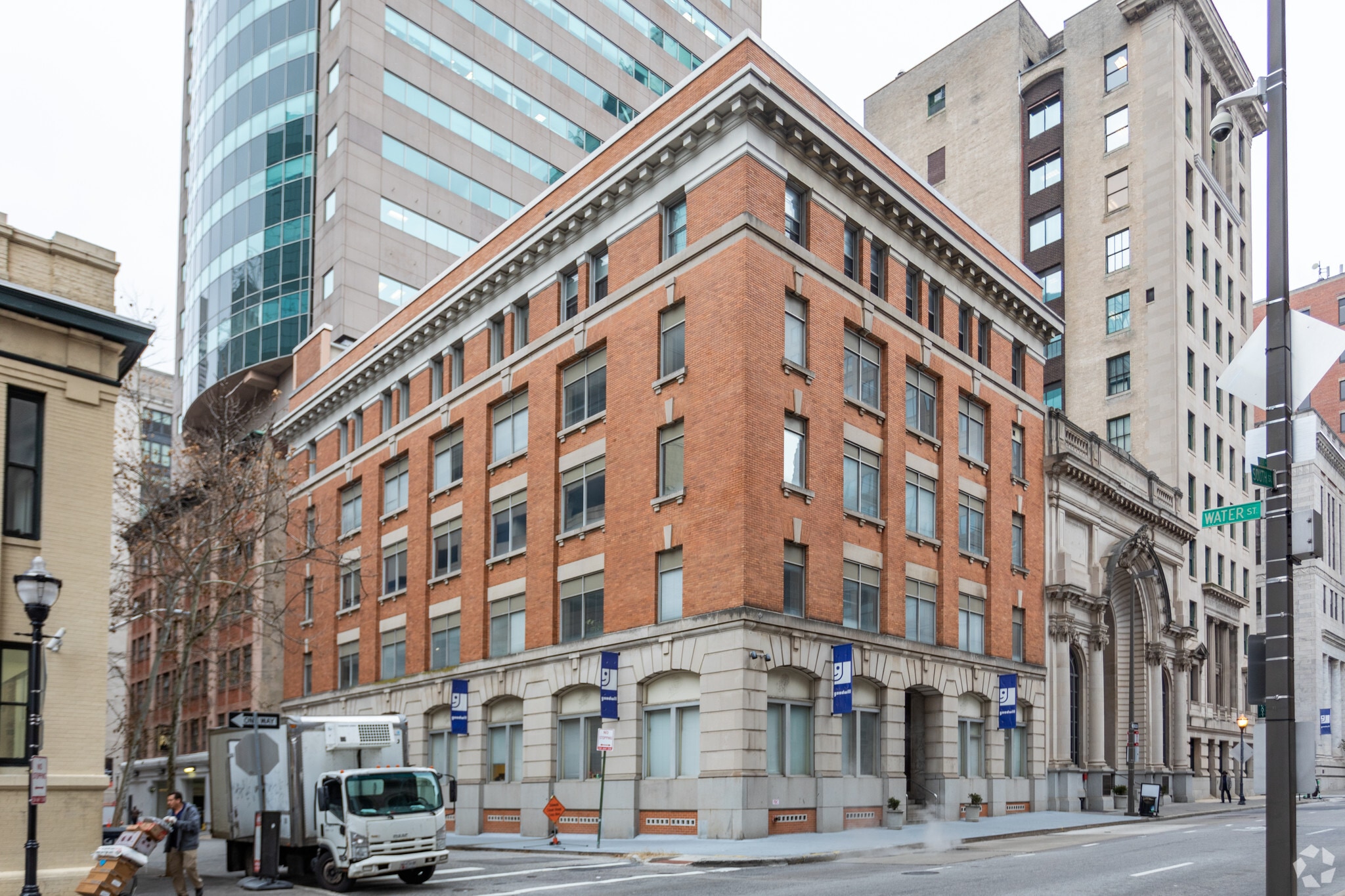 30-32 South St, Baltimore, MD for sale Primary Photo- Image 1 of 11