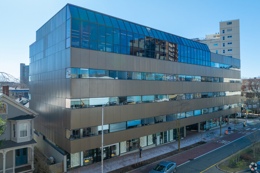 1050 Massachusetts Ave, Cambridge, MA for lease - Building Photo - Image 2 of 4