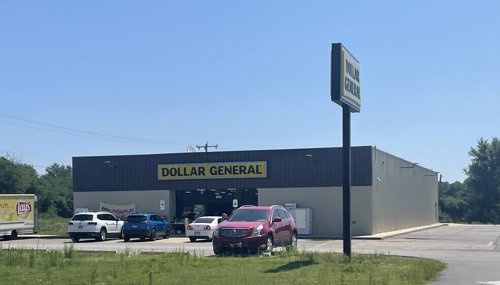 6242 N Highway 71, Alma, AR 72921