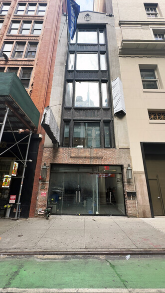 13 W 38th St, New York, NY for lease - Building Photo - Image 3 of 6