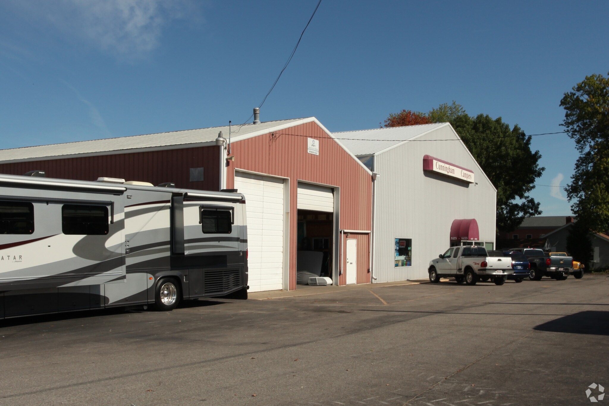 5201 In-62 Hwy, Jeffersonville, IN for sale Primary Photo- Image 1 of 1