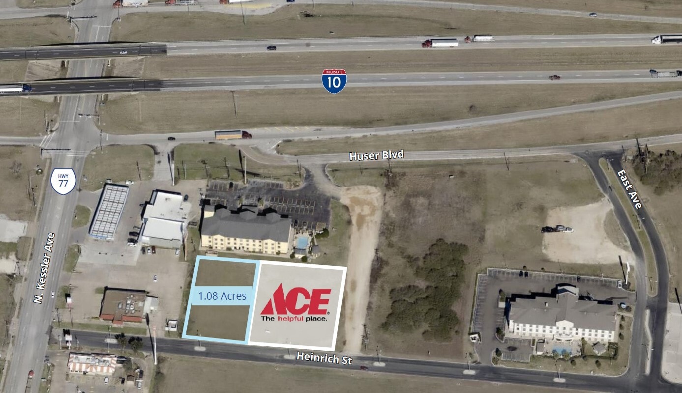 Heinrich St Ave, Schulenburg, TX for lease Building Photo- Image 1 of 4