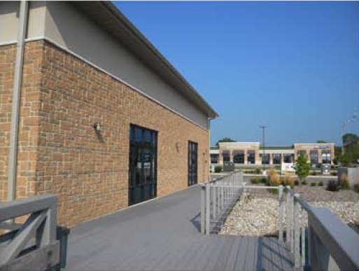 1600-1688 N Casaloma Dr, Grand Chute, WI for lease - Building Photo - Image 3 of 28