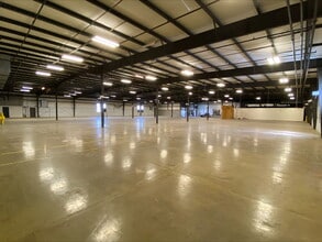 560 5th St NW, Grand Rapids, MI for lease Building Photo- Image 1 of 3