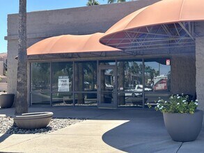 1107 E Bell Rd, Phoenix, AZ for lease Building Photo- Image 2 of 6