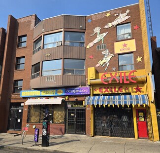 More details for 58-62 Kensington Ave, Toronto, ON - Multifamily for Sale