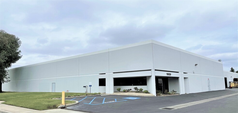 13025 Meyer Rd, Whittier, CA for sale - Building Photo - Image 1 of 1