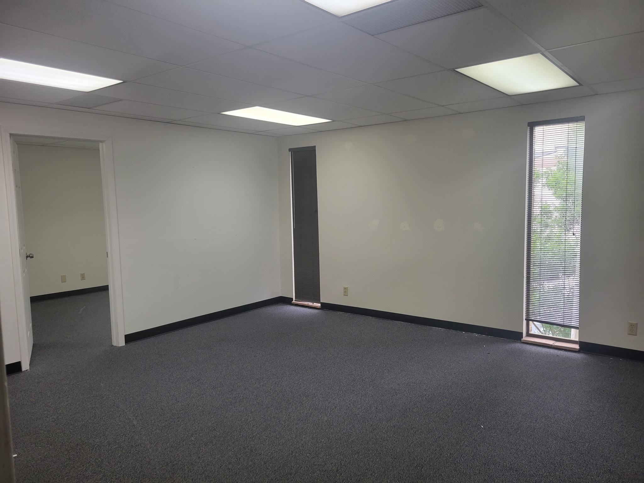 8546 Broadway St, San Antonio, TX for lease Interior Photo- Image 1 of 4