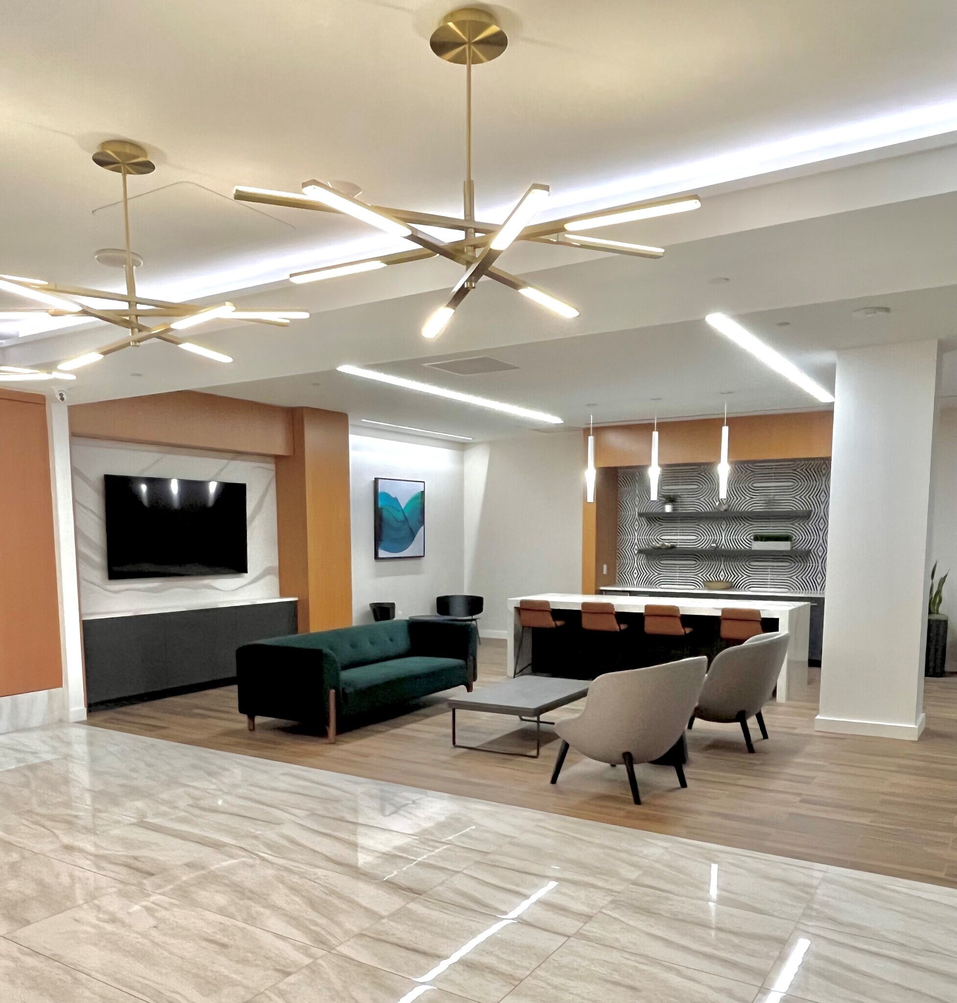 1212 Corporate Dr, Irving, TX for lease Interior Photo- Image 1 of 15