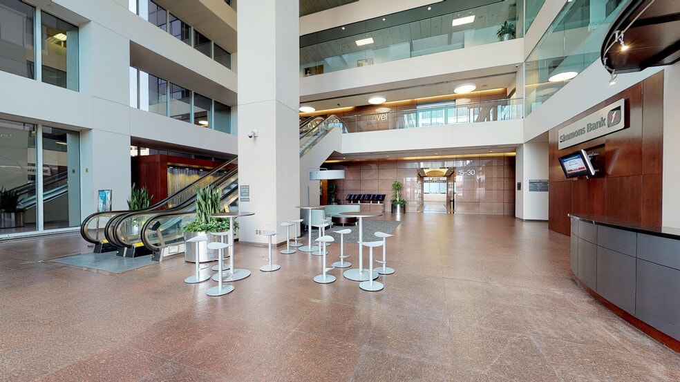 425 W Capitol Ave, Little Rock, AR for lease - Matterport 3D Scan - Image 2 of 8