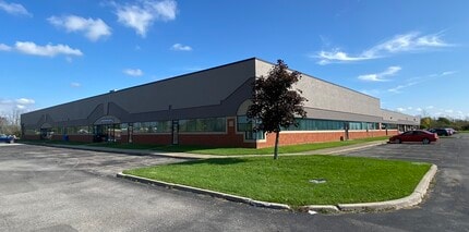 347-374 Lang Blvd, Buffalo, NY for lease Interior Photo- Image 1 of 14