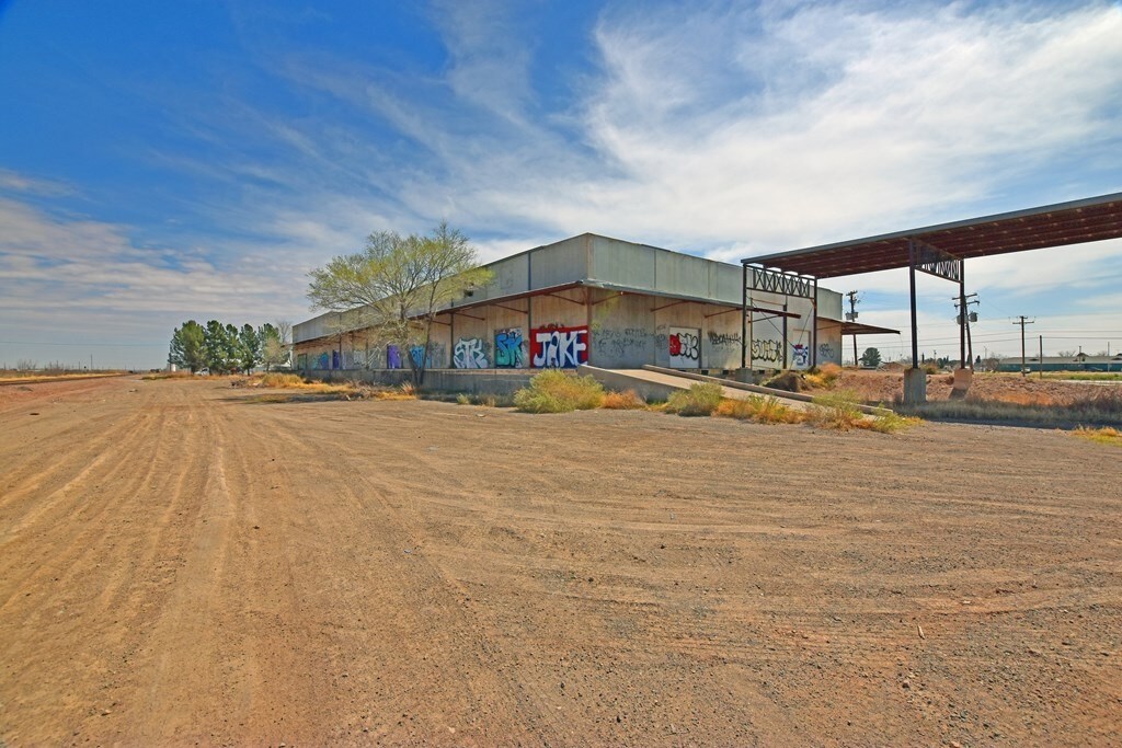 1701 W 2nd St, Pecos, TX for sale Primary Photo- Image 1 of 1