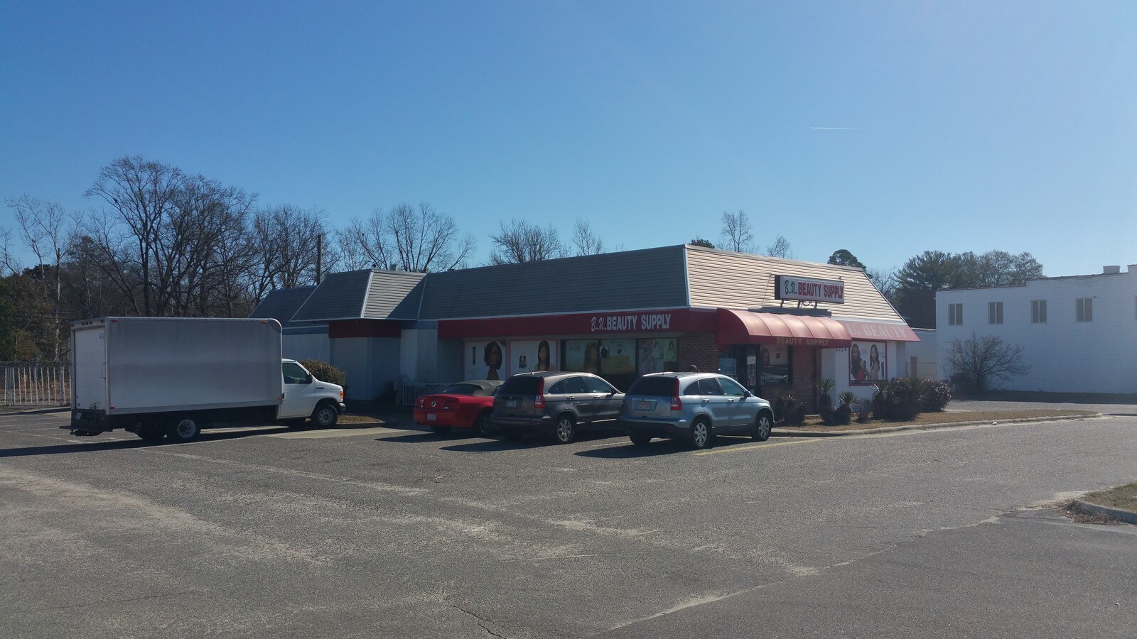 5224 Bragg Blvd, Fayetteville, NC 28303