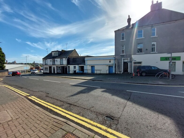 3-5 Catherine St, Arbroath for sale - Building Photo - Image 2 of 5