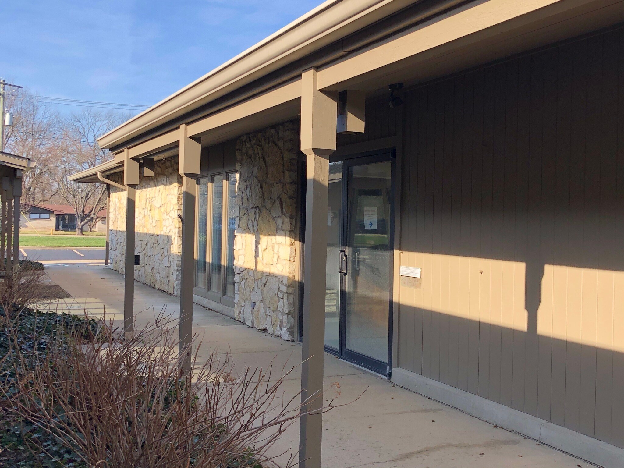 360 Plaza Dr, Columbus, IN for sale Building Photo- Image 1 of 1