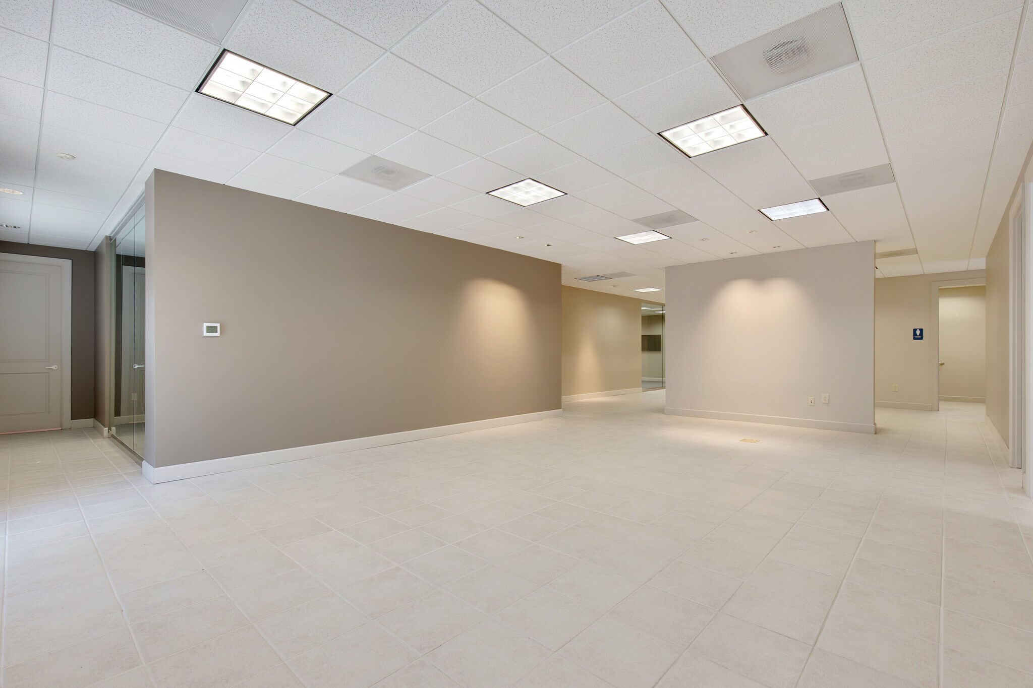 9000 Hempstead Rd, Houston, TX 77008 Industrial for