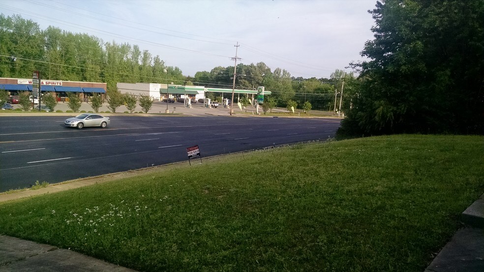 2583 Whitten Rd, Memphis, TN for sale - Other - Image 1 of 1