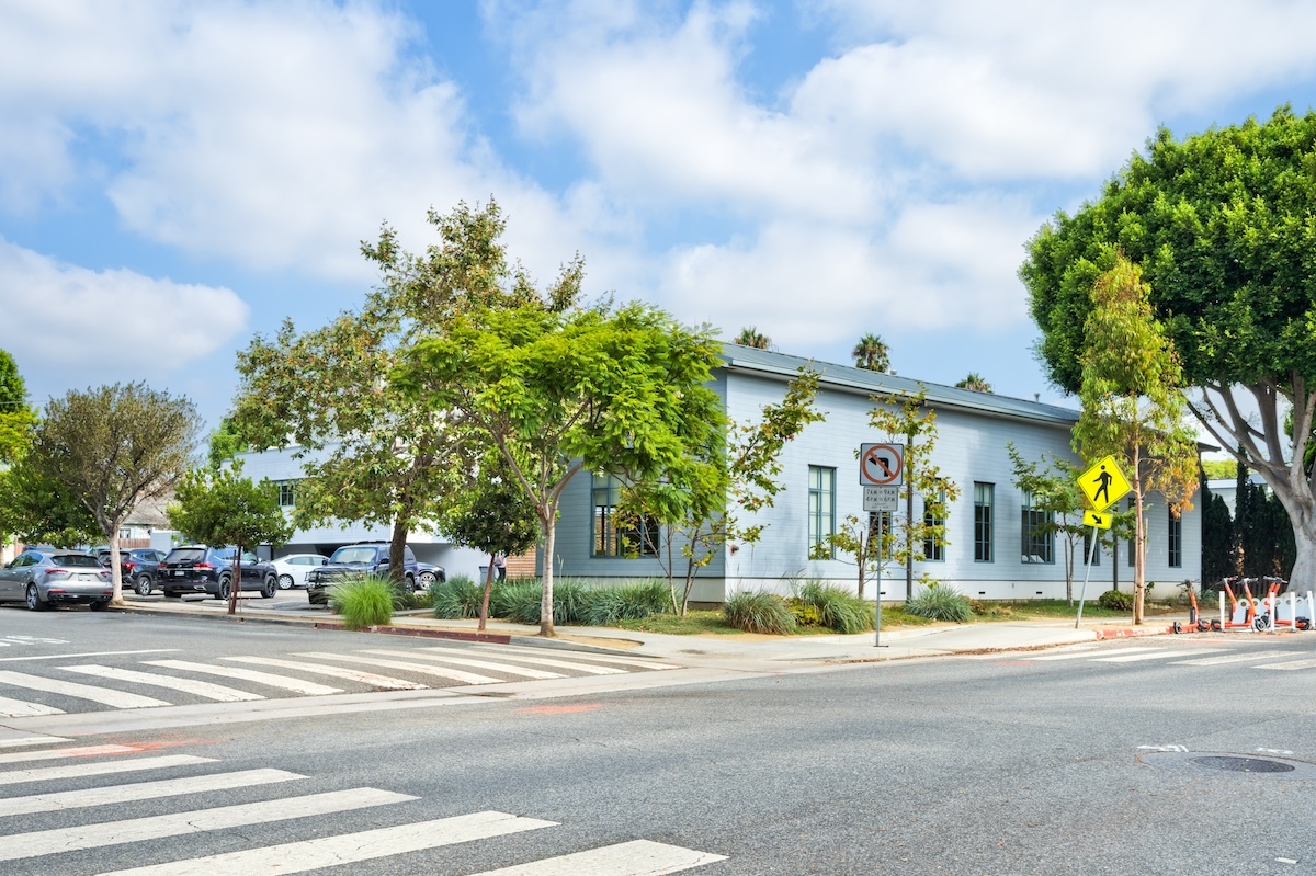 2803 Colorado Ave, Santa Monica, CA for lease Building Photo- Image 1 of 11