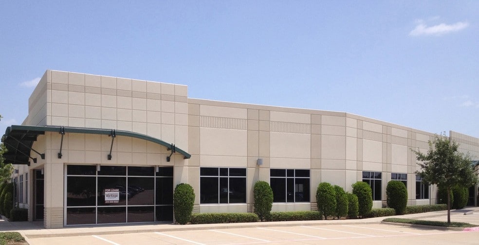 510 E Corporate Dr, Lewisville, TX for lease - Building Photo - Image 1 of 13