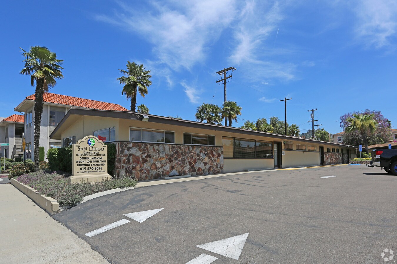 8875 La Mesa Blvd, La Mesa, CA 91942 Building 2