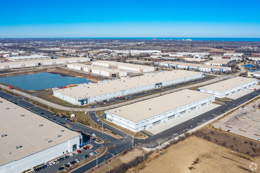 3926 Burwood Dr, Waukegan, IL for lease - Aerial - Image 2 of 8