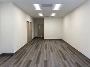 3000 Paseo Mercado, Oxnard, CA for lease Interior Photo- Image 2 of 11