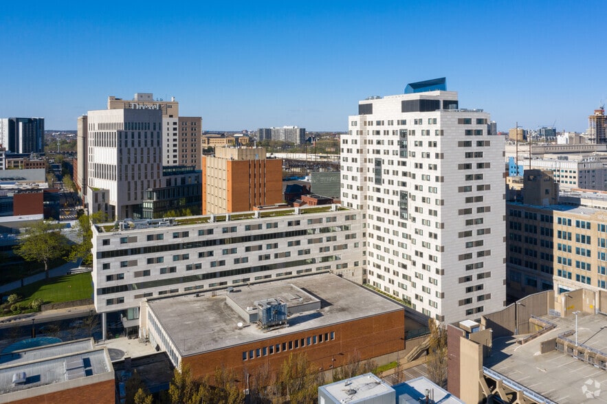 3200 Chestnut St, Philadelphia, PA for lease - Building Photo - Image 3 of 5