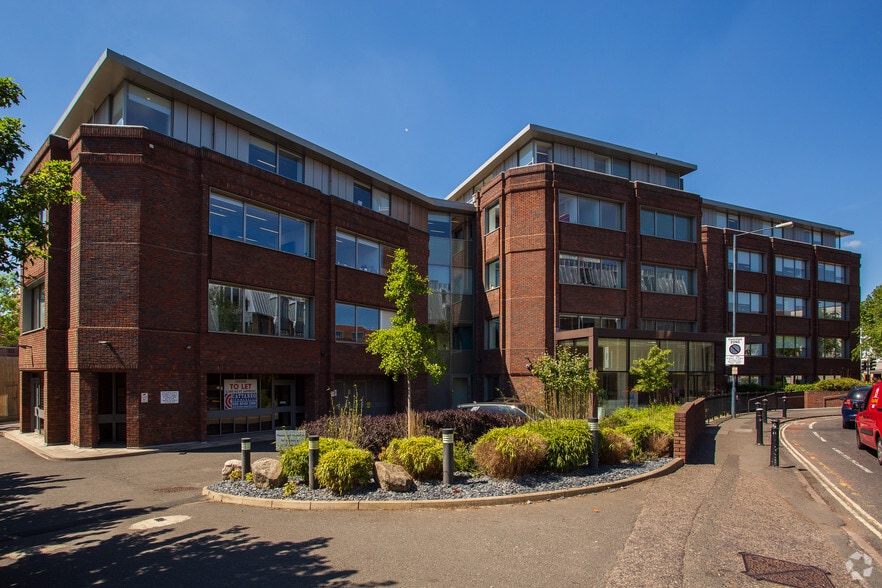 1-17 Church Rd, Richmond for sale - Primary Photo - Image 1 of 1