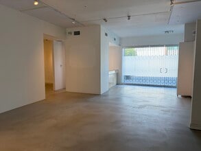 114-116 S La Brea Ave, Los Angeles, CA for lease Interior Photo- Image 1 of 10