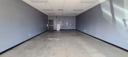1805 Silverton Rd NE, Salem, OR for lease Building Photo- Image 1 of 6