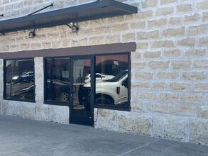202 North Gray, Killeen, TX for lease Building Photo- Image 2 of 6