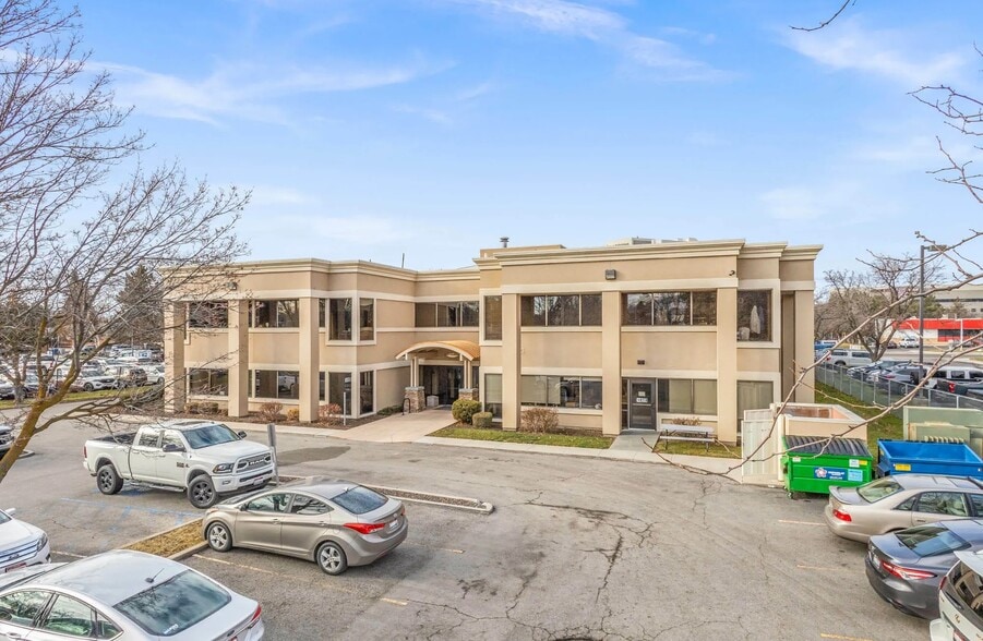 1070 N Curtis Rd, Boise, ID for lease - Building Photo - Image 2 of 7