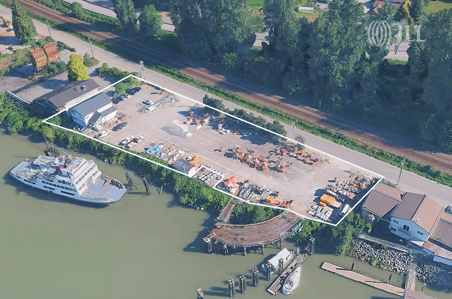 23850 River Rd, Maple Ridge, BC for lease Primary Photo- Image 1 of 2