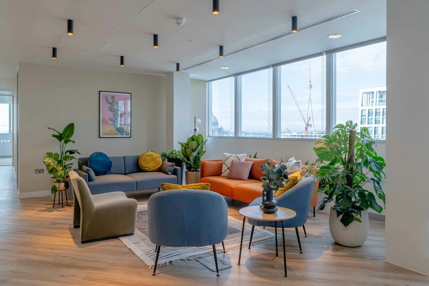 40 Basinghall St, London for lease - Interior Photo - Image 3 of 11