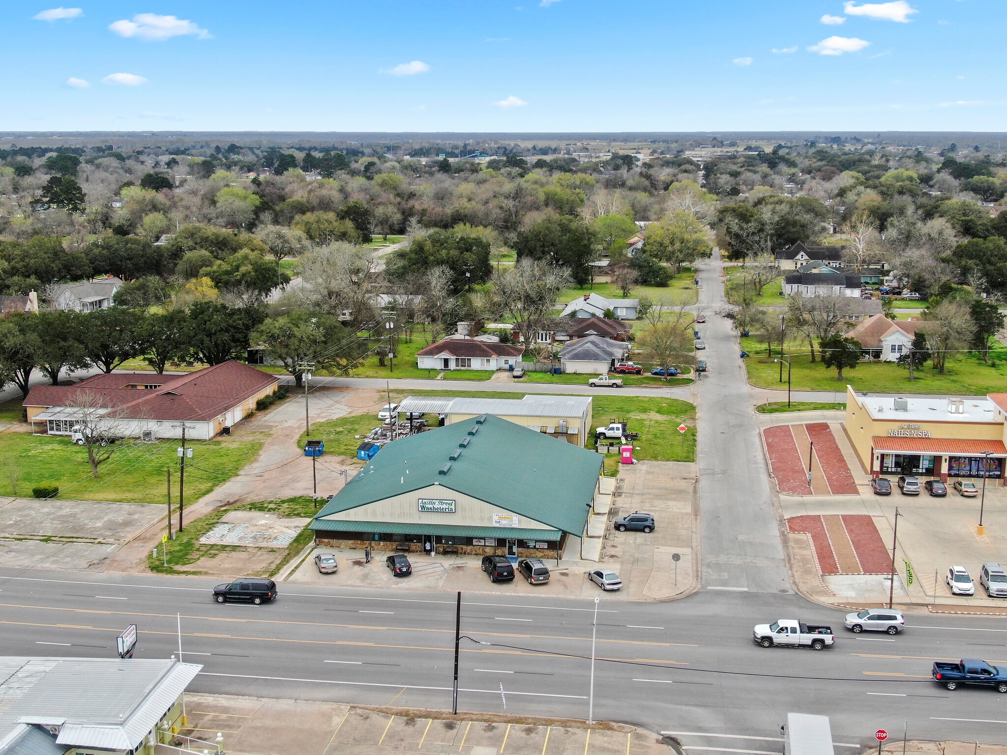 745 Austin St, Hempstead, TX 77445 Retail for Sale