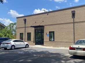 113 N Magnolia St, Summerville, SC for lease Building Photo- Image 2 of 11