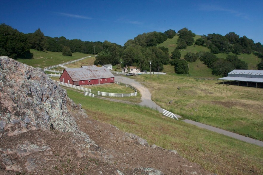 4191 Adobe Rd, Petaluma, CA for sale - Building Photo - Image 1 of 1