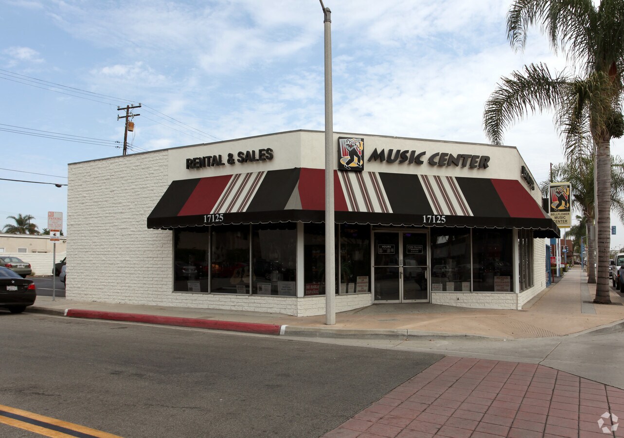 17125 Bellflower Blvd, Bellflower, CA 90706