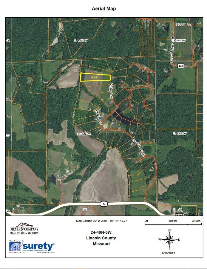225 Valley View Dr, Hawk Point, MO 63349