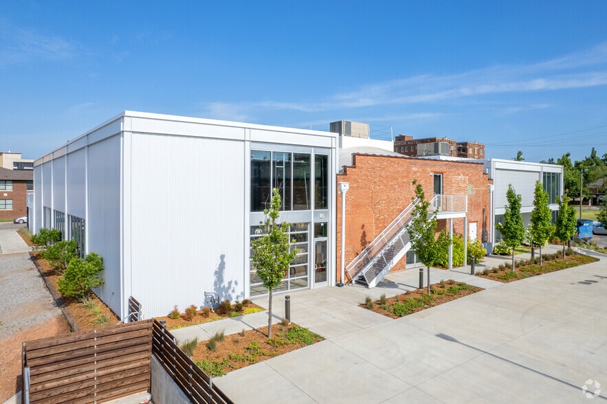 1214 N Hudson Ave, Oklahoma City, OK for sale - Primary Photo - Image 1 of 29