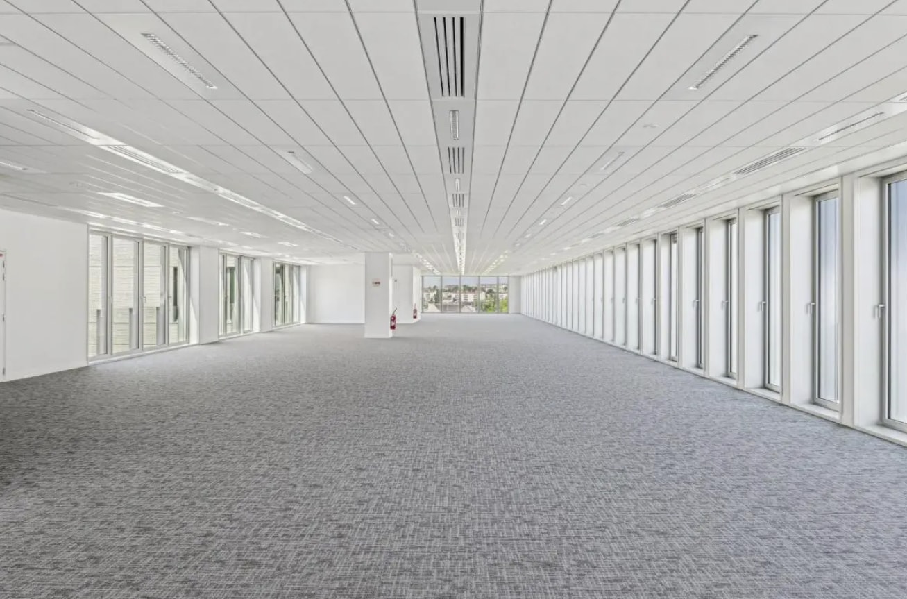 7-9 Rue Henri Sainte Claire Deville, Rueil-Malmaison for lease Interior Photo- Image 1 of 7