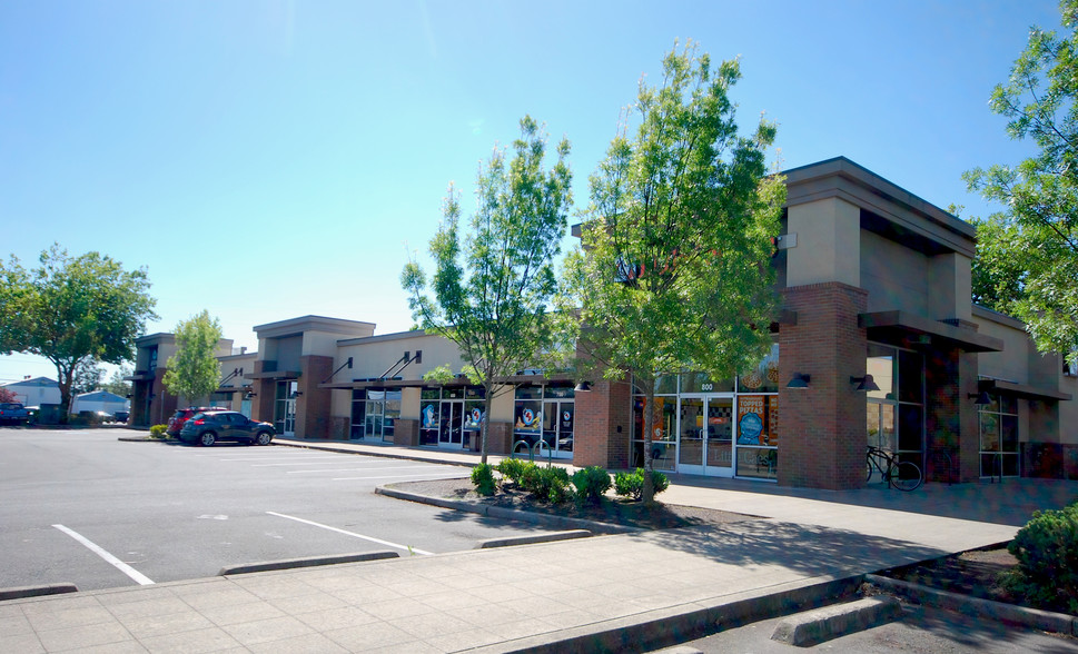 800-890 Seneca Rd, Eugene, OR for lease - Other - Image 2 of 4