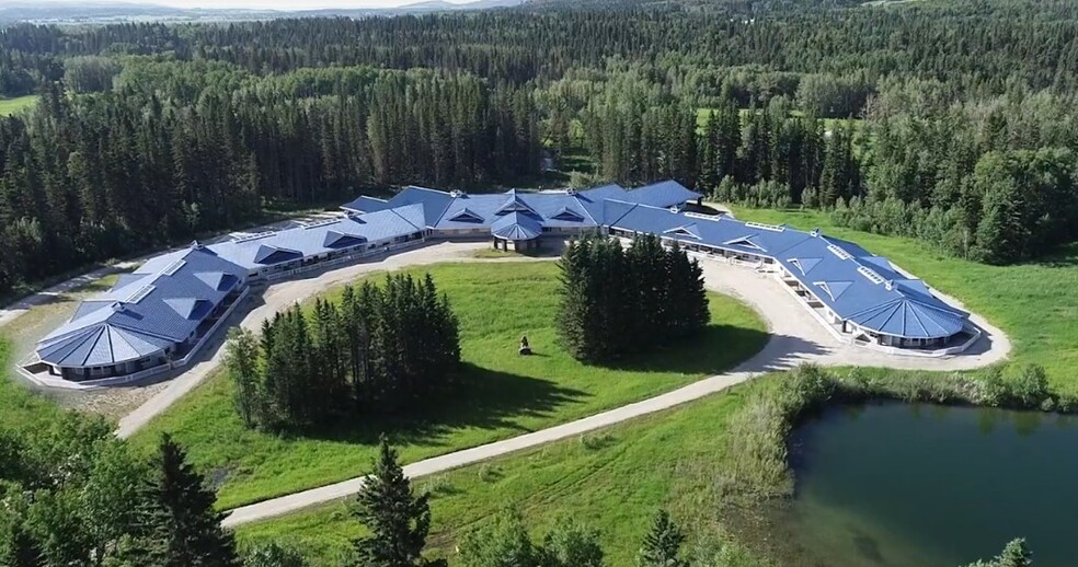 256195 Priddis Greens dr, Foothills, AB for sale - Building Photo - Image 3 of 4