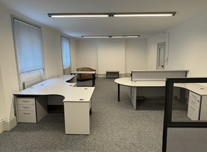 Terminus Terrace, Southampton for lease Interior Photo- Image 2 of 6