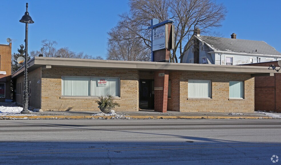 3232 Ridge Rd, Lansing, IL for sale - Primary Photo - Image 1 of 1